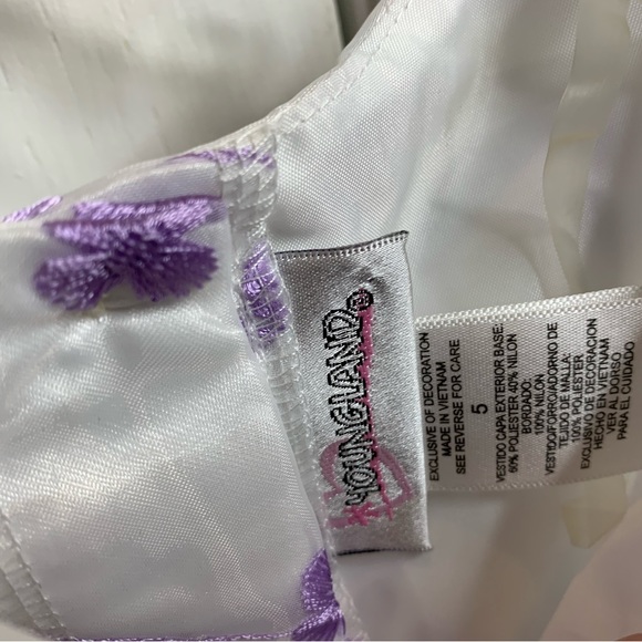 Youngland kids size 5 special occasion embroidered dress and sweater set - Picture 6 of 8